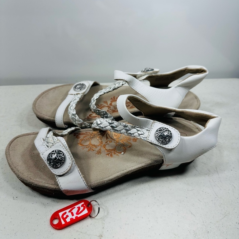 Aetrex Jillian Sandals Womens Size 8,5 White Leather Comfort Orthotic Braided